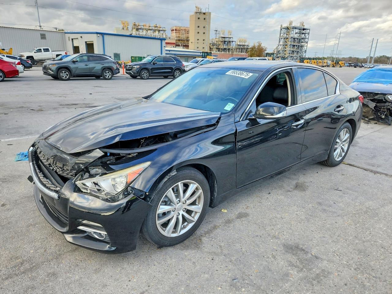 2015 INFINITI Q50