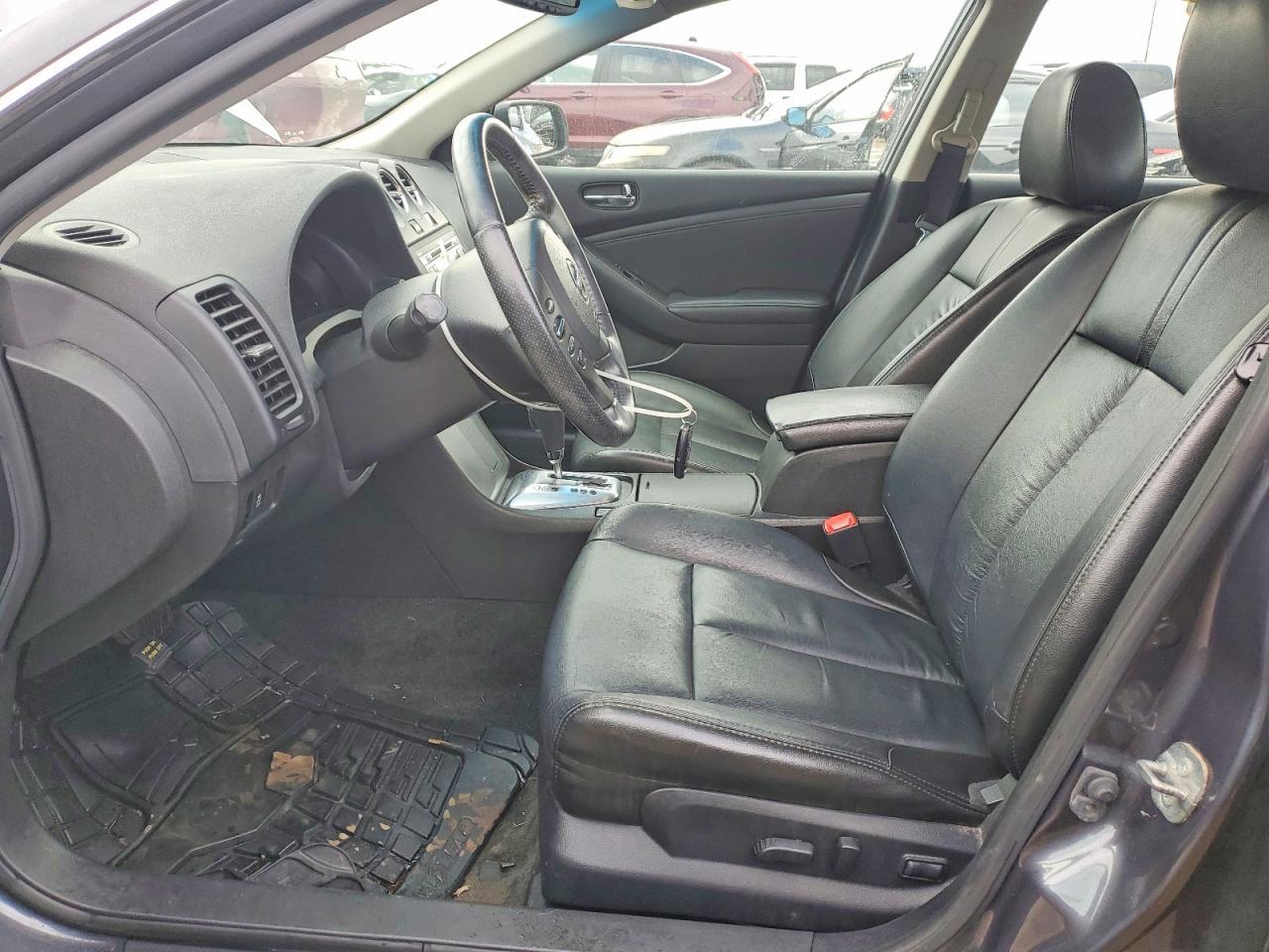 2011 NISSAN ALTIMA