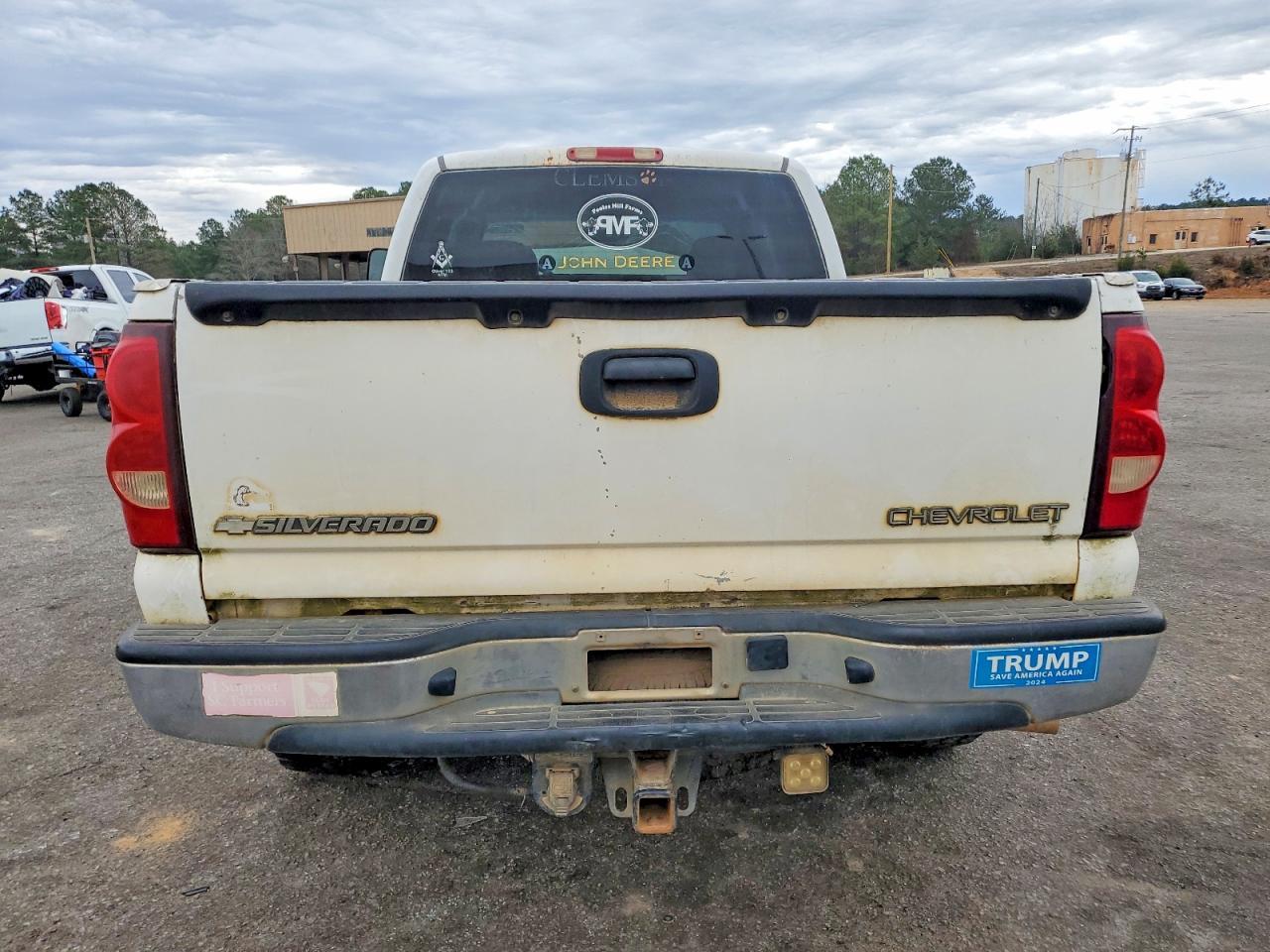 2004 CHEVROLET Silverado