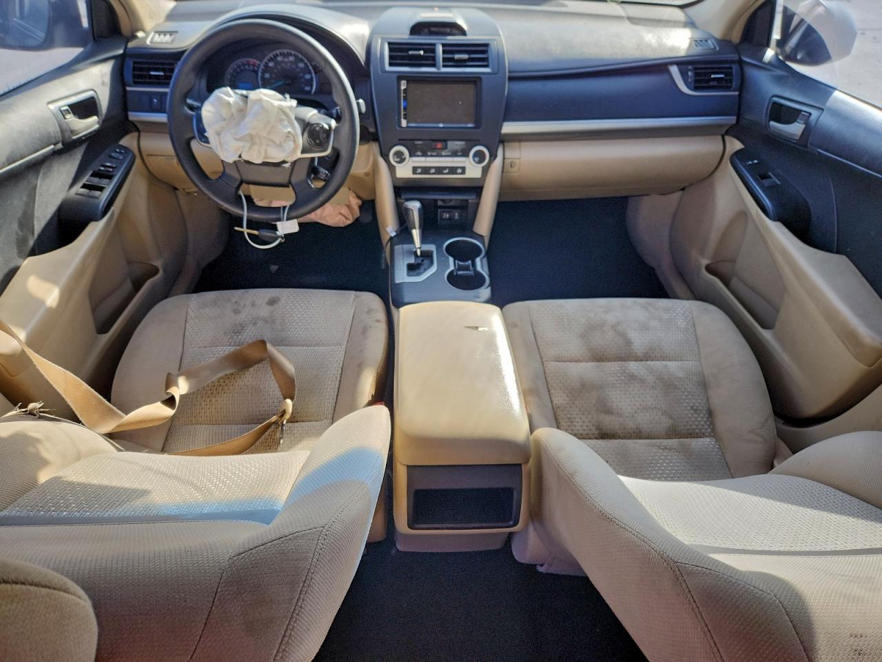 2014 TOYOTA CAMRY