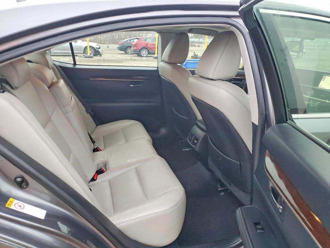 2013 LEXUS ES 350