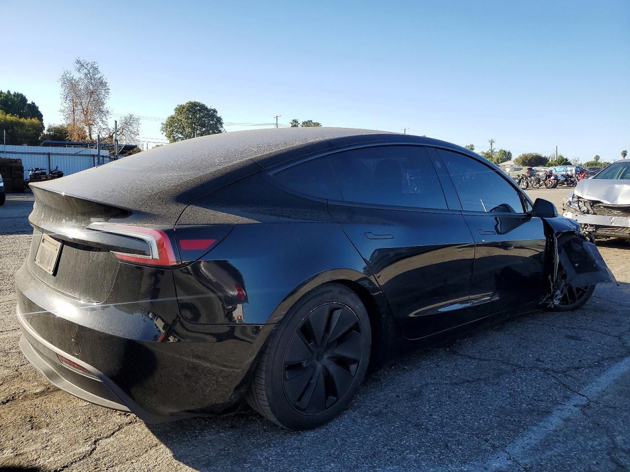 2024 TESLA MODEL 3