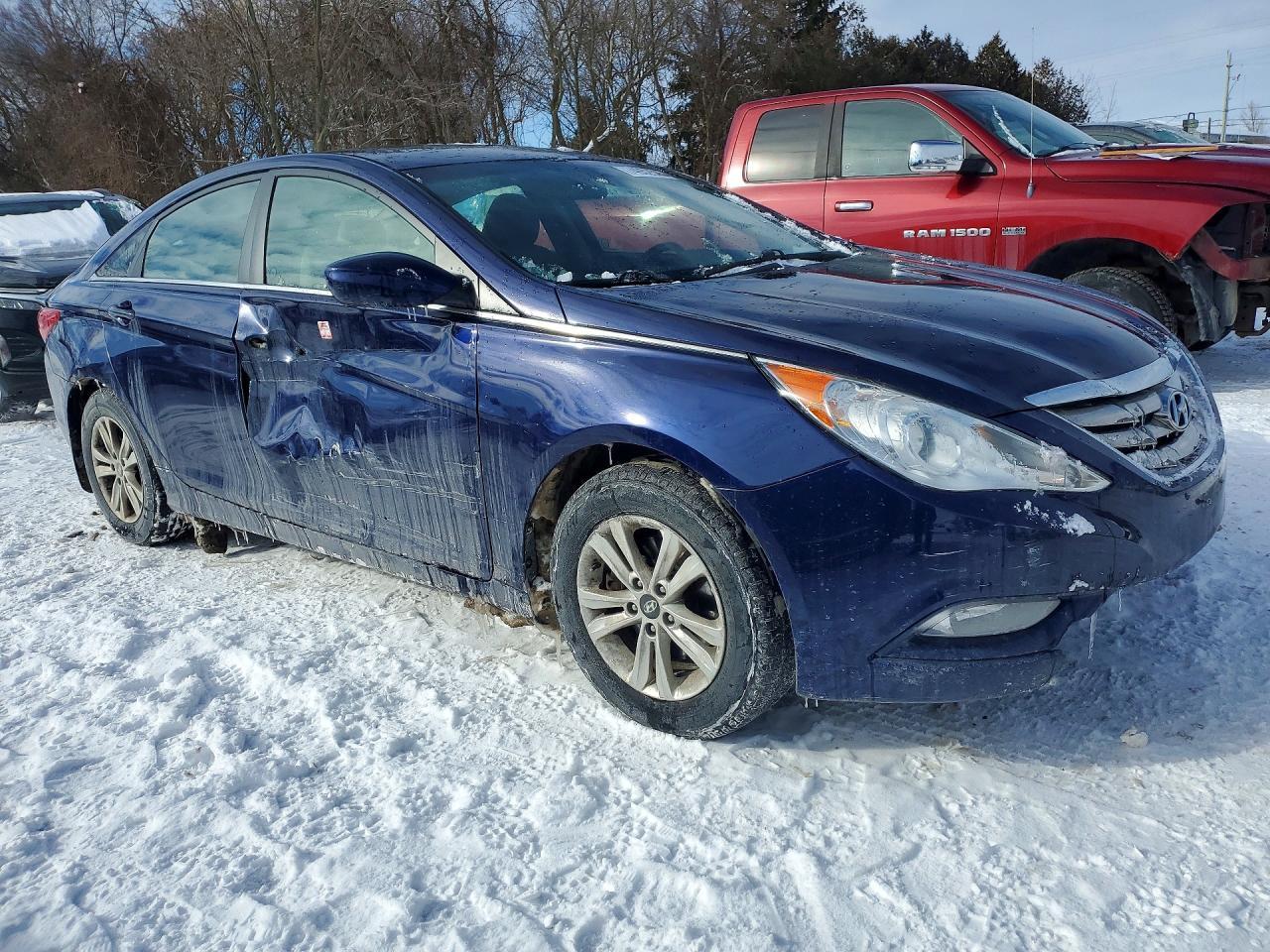 2013 HYUNDAI SONATA