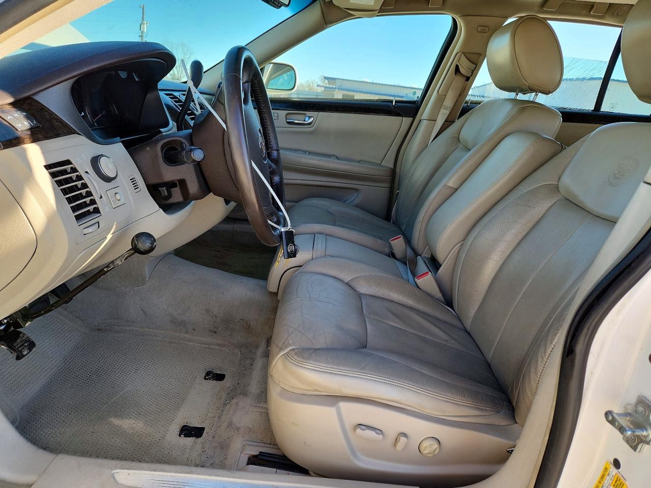 2009 CADILLAC DTS