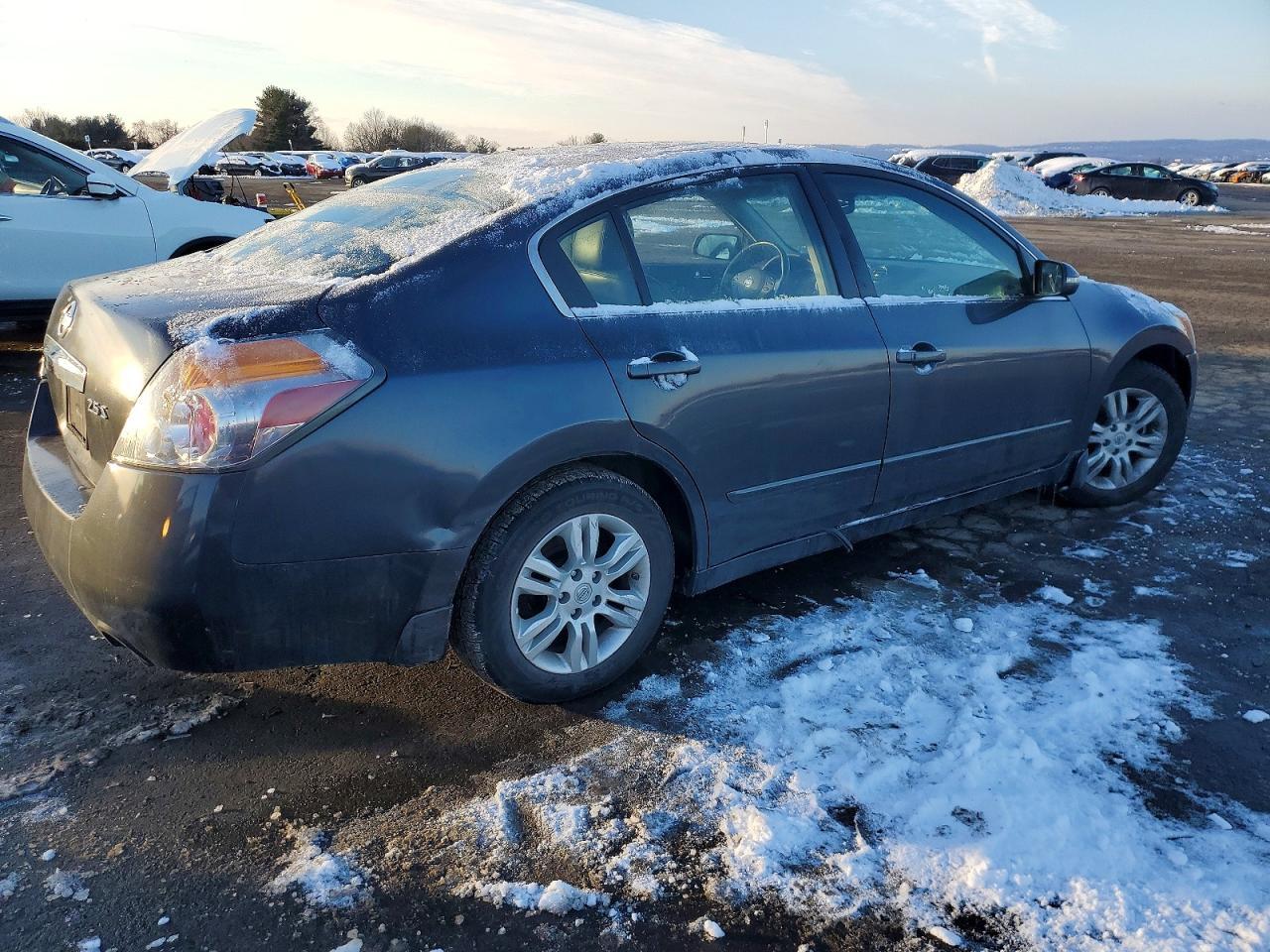 2010 NISSAN ALTIMA