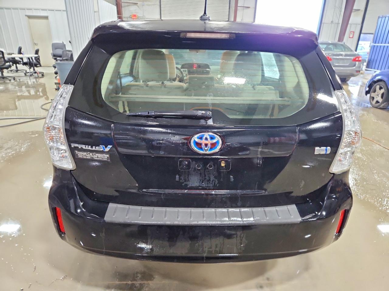 2012 TOYOTA PRIUS V