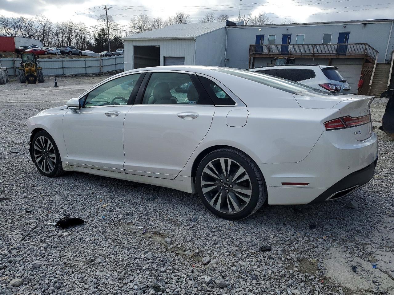 2018 LINCOLN MKZ