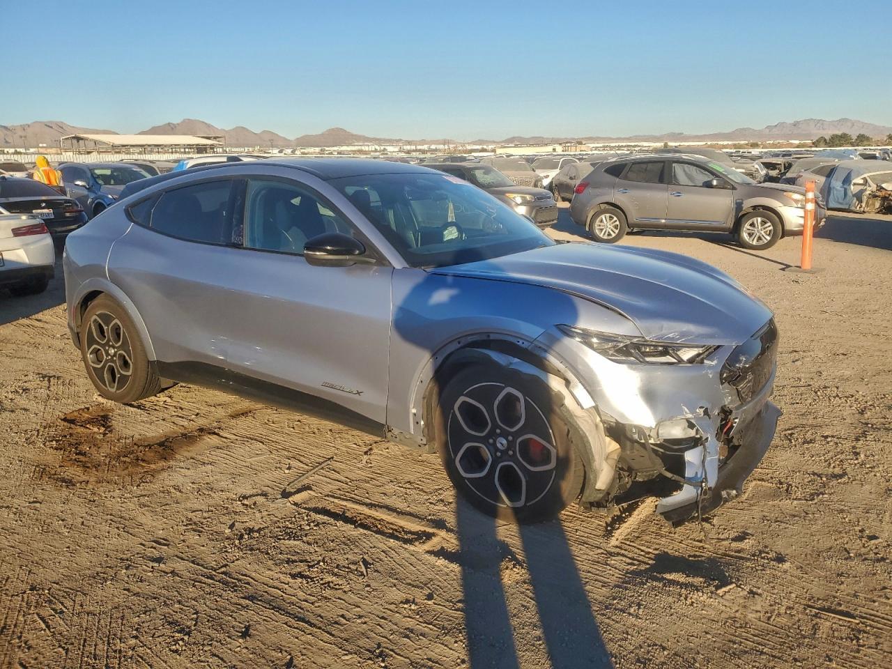 2022 FORD Mustang Mach-E