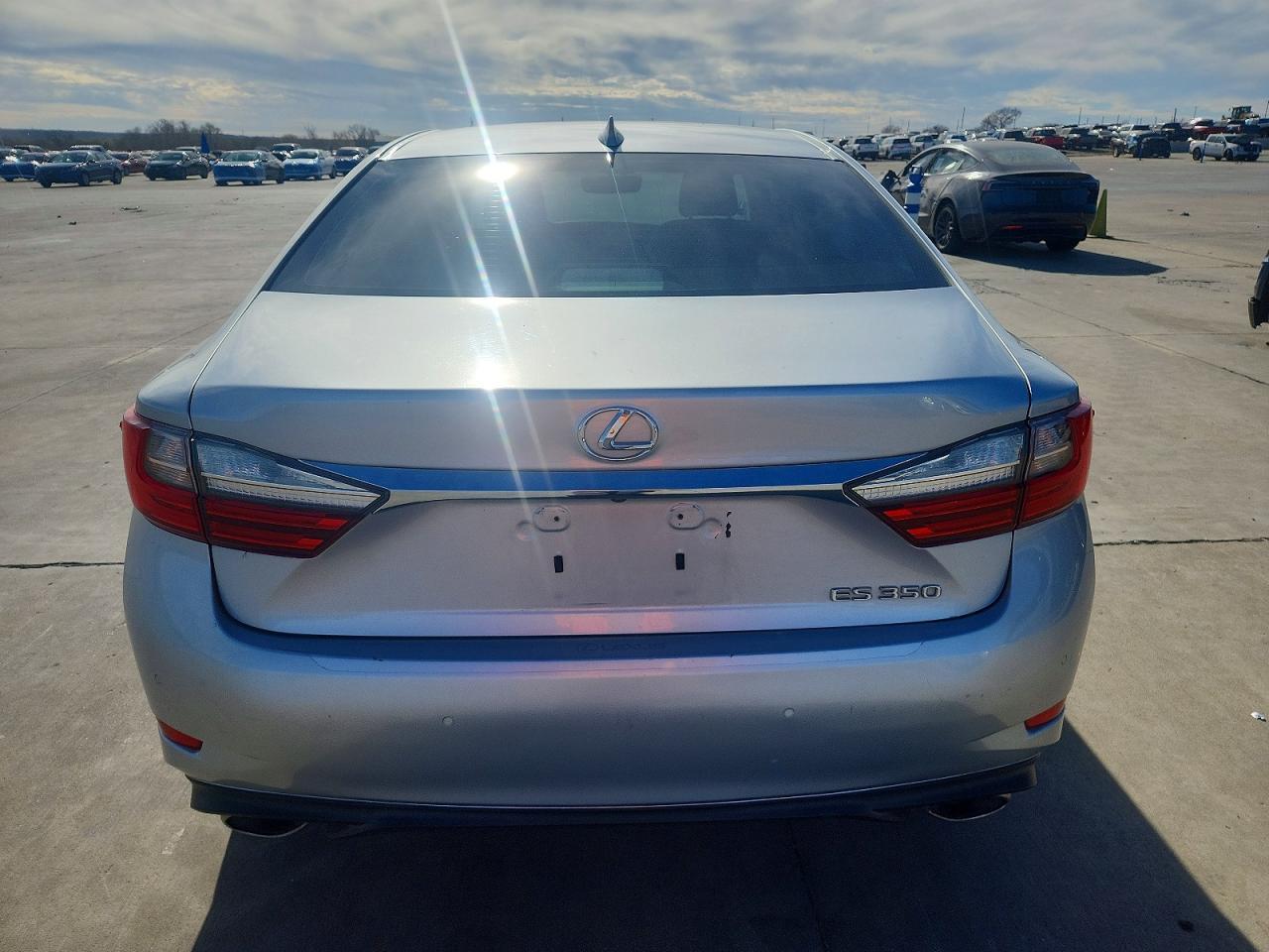 2016 LEXUS ES 350