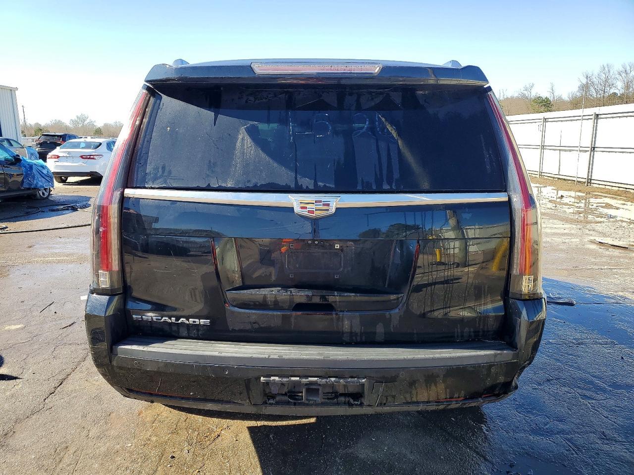 2017 CADILLAC ESCALADE
