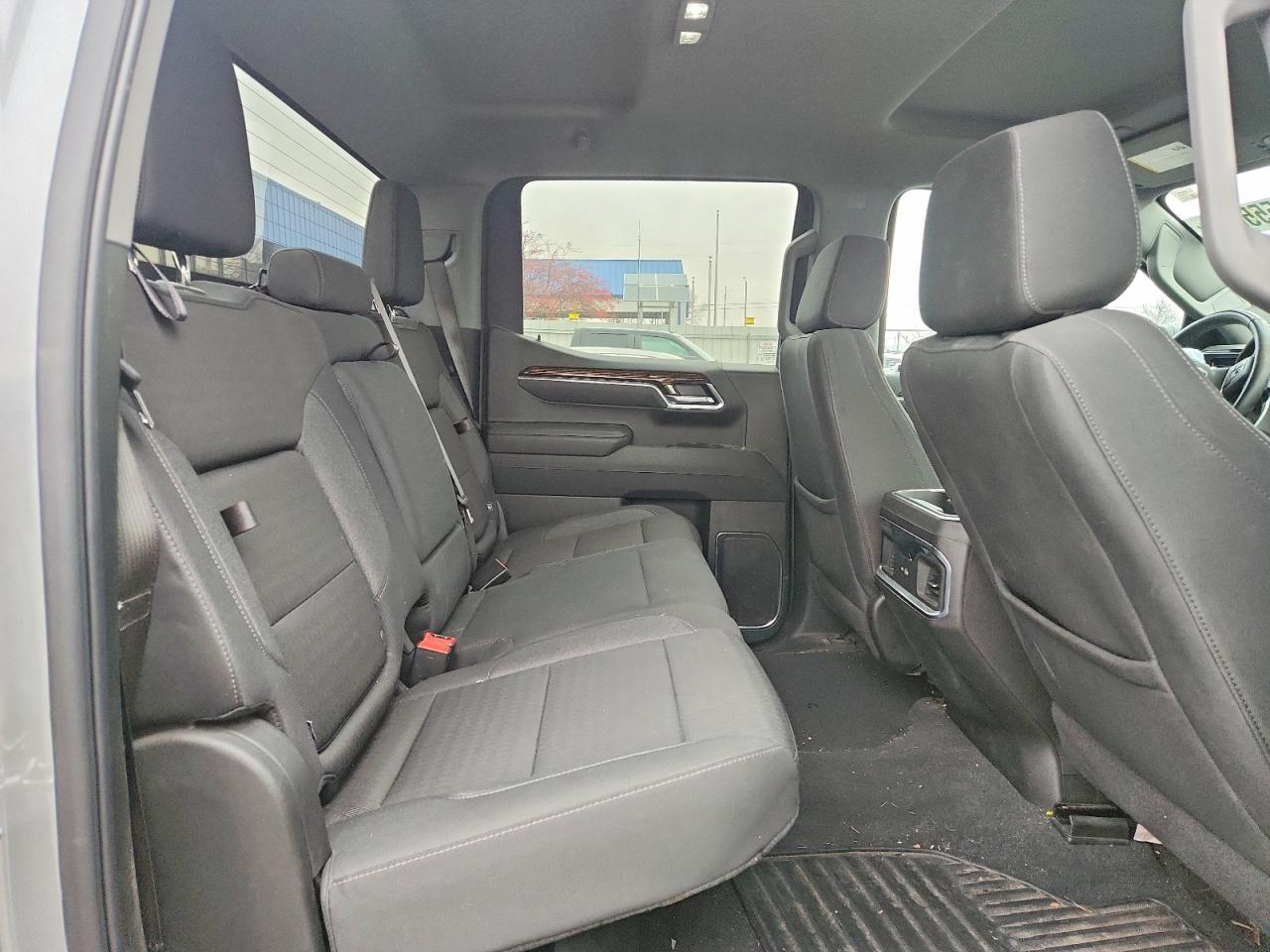 2025 GMC Sierra