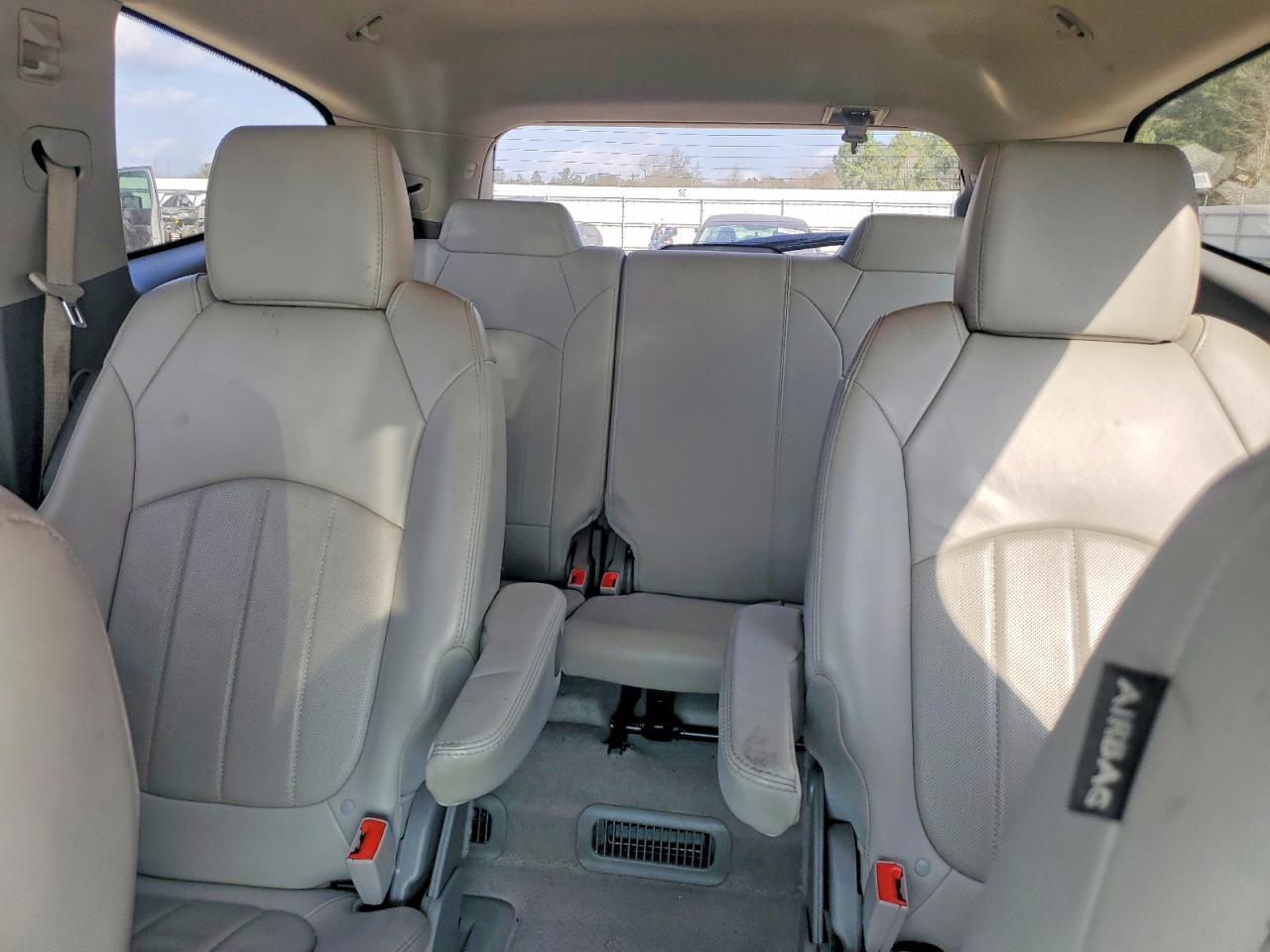 2017 CHEVROLET TRAVERSE