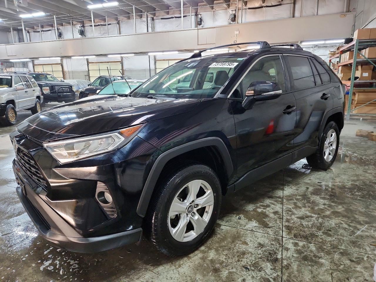 2019 TOYOTA RAV4