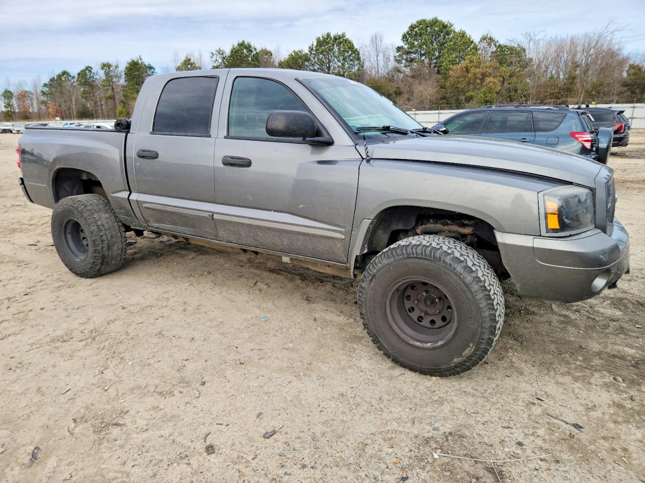 2006 DODGE Dakota