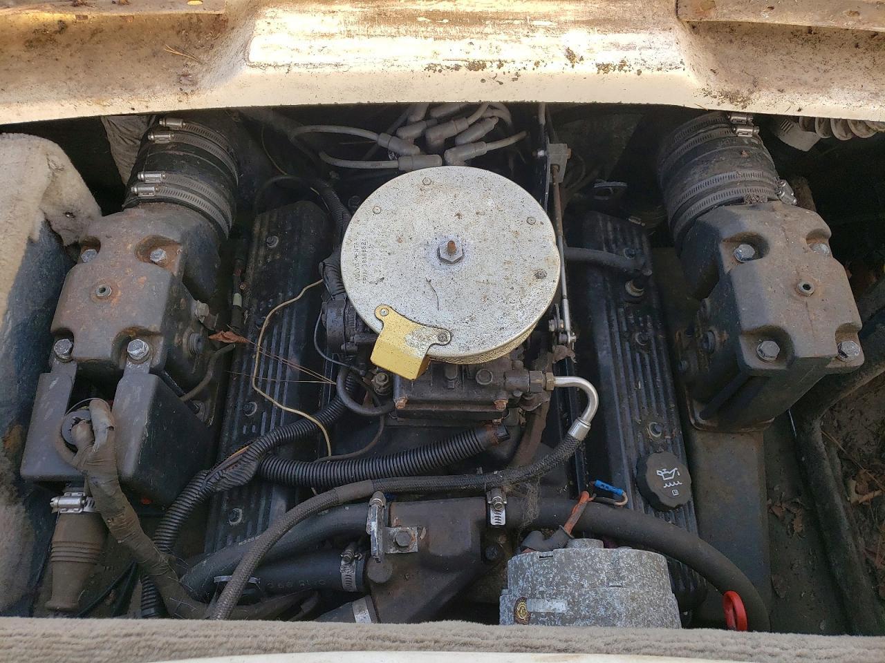 1999 Crownline Boat