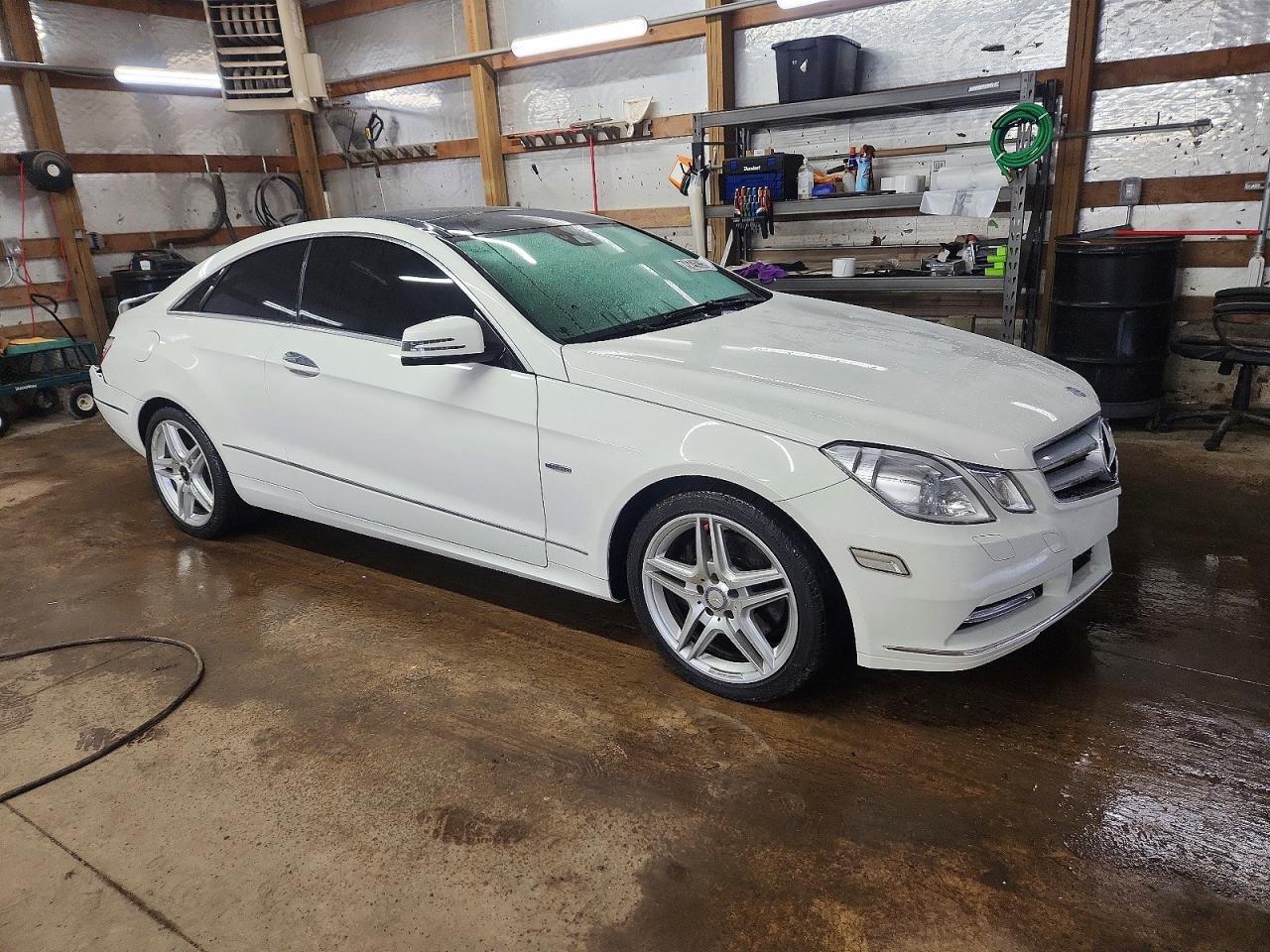 2012 MERCEDES-BENZ E-Class