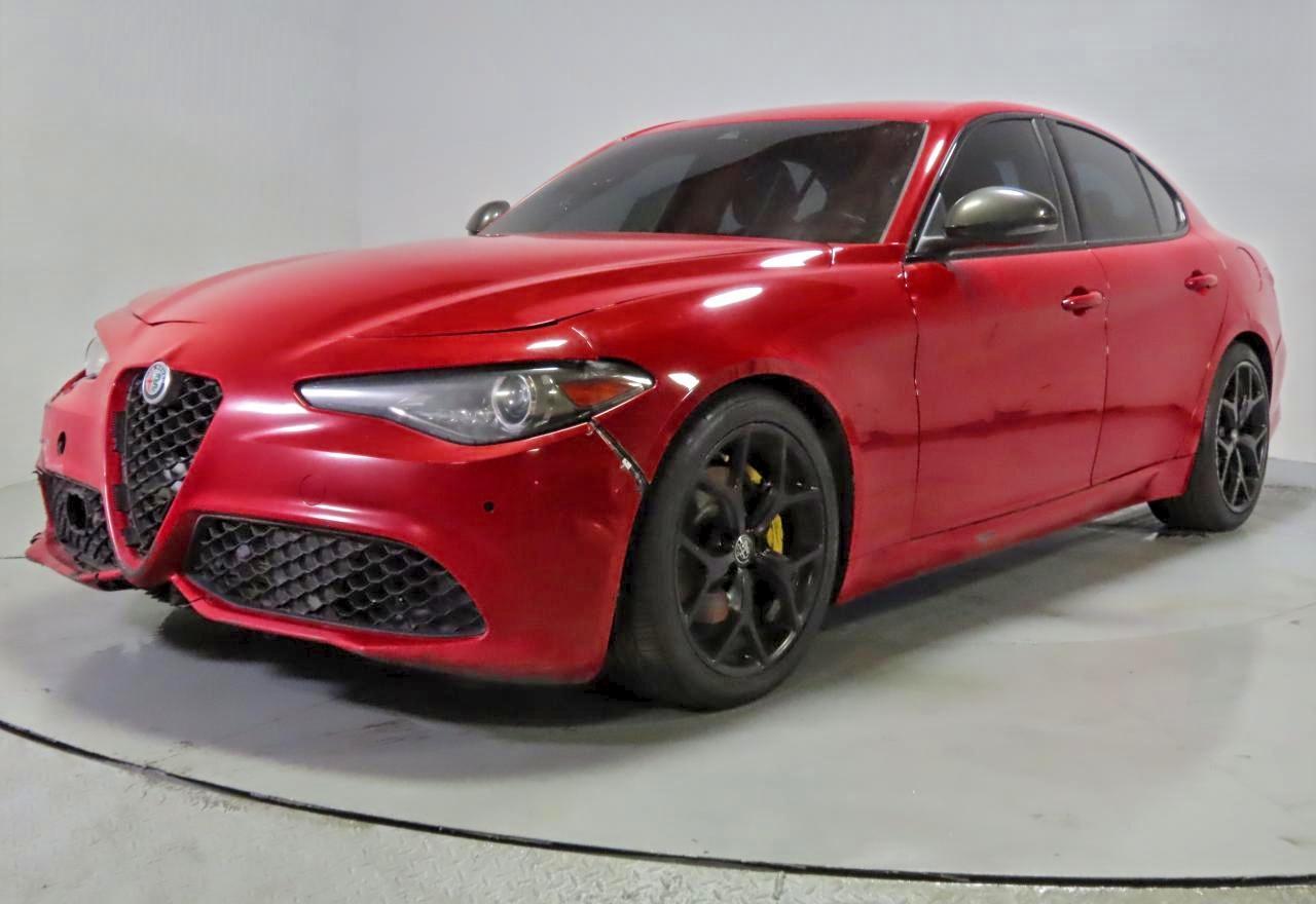 2020 ALFA ROMEO Giulia