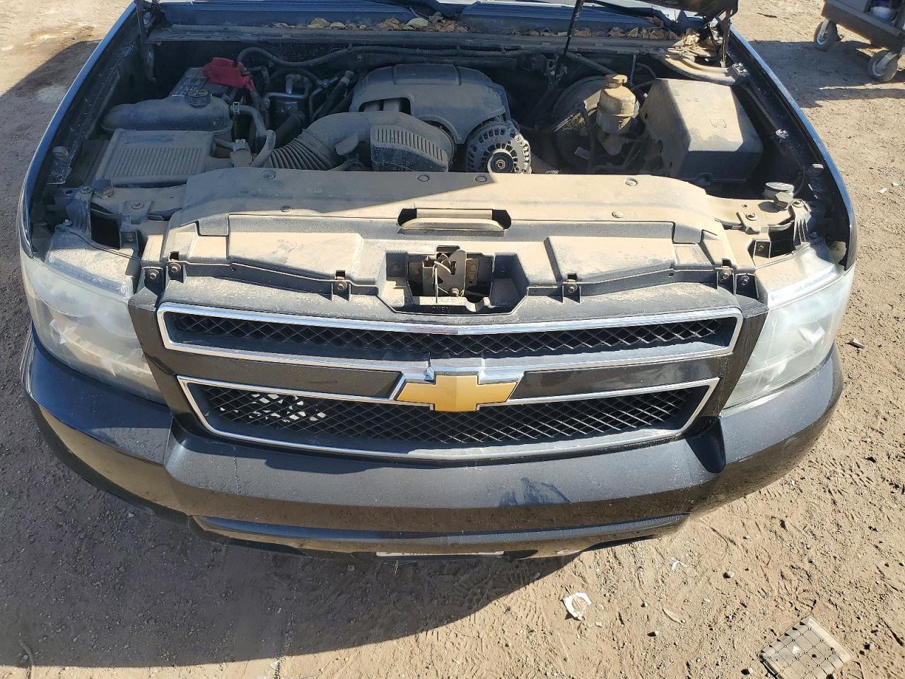 2013 CHEVROLET Suburban