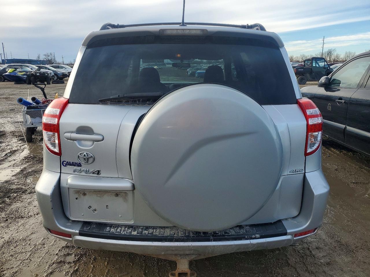 2011 TOYOTA RAV4