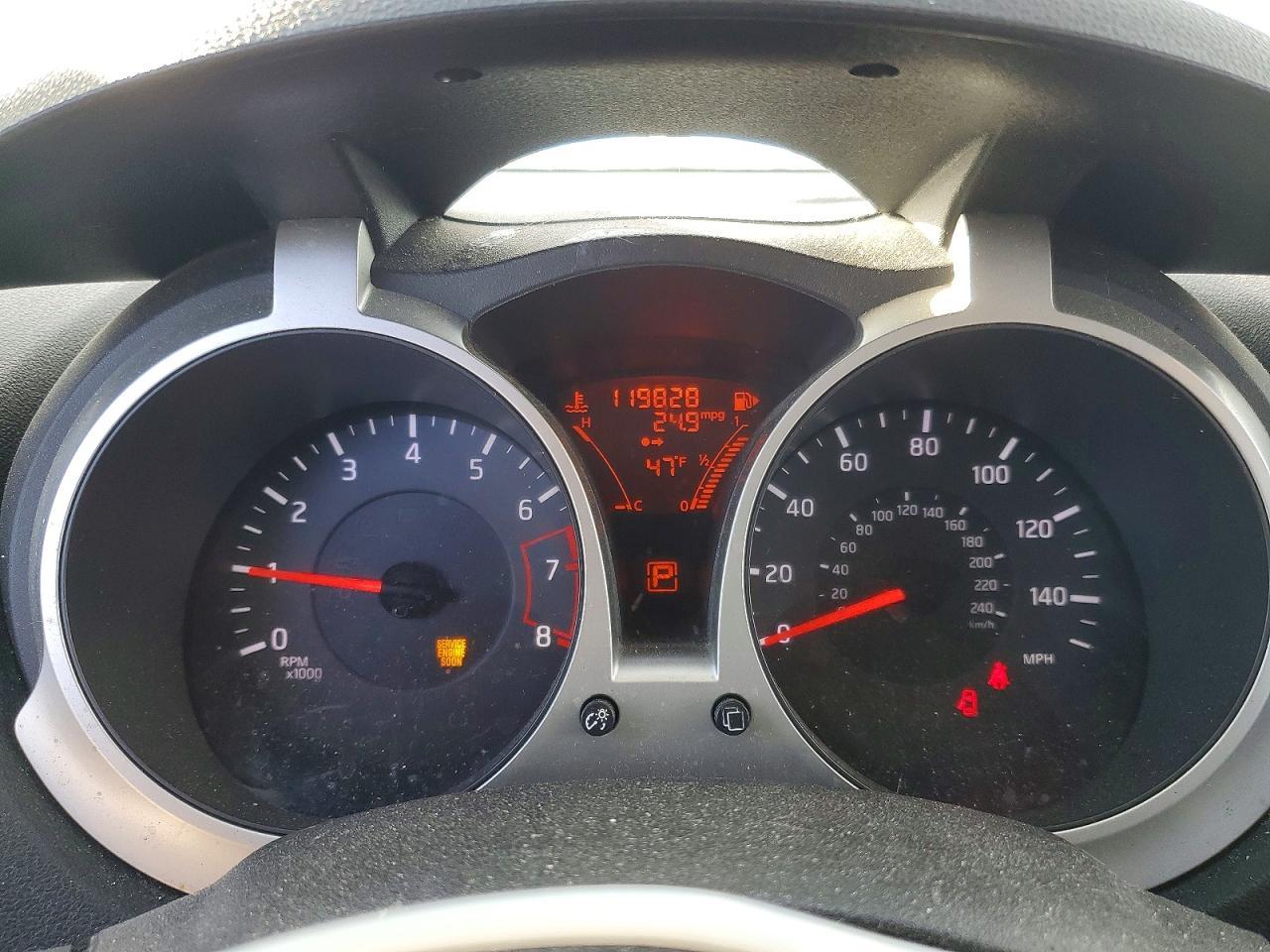 2013 NISSAN Juke