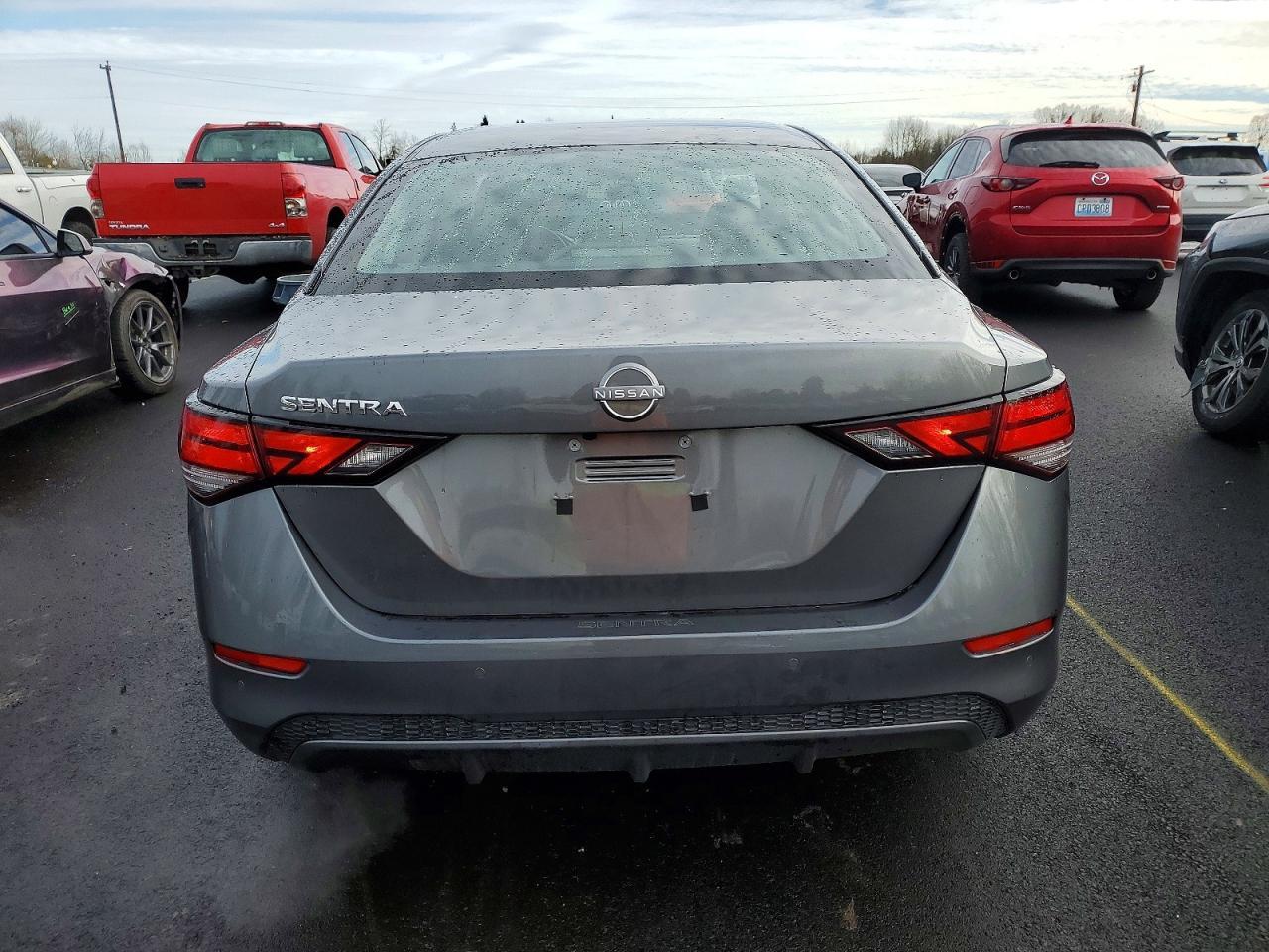 2024 NISSAN SENTRA