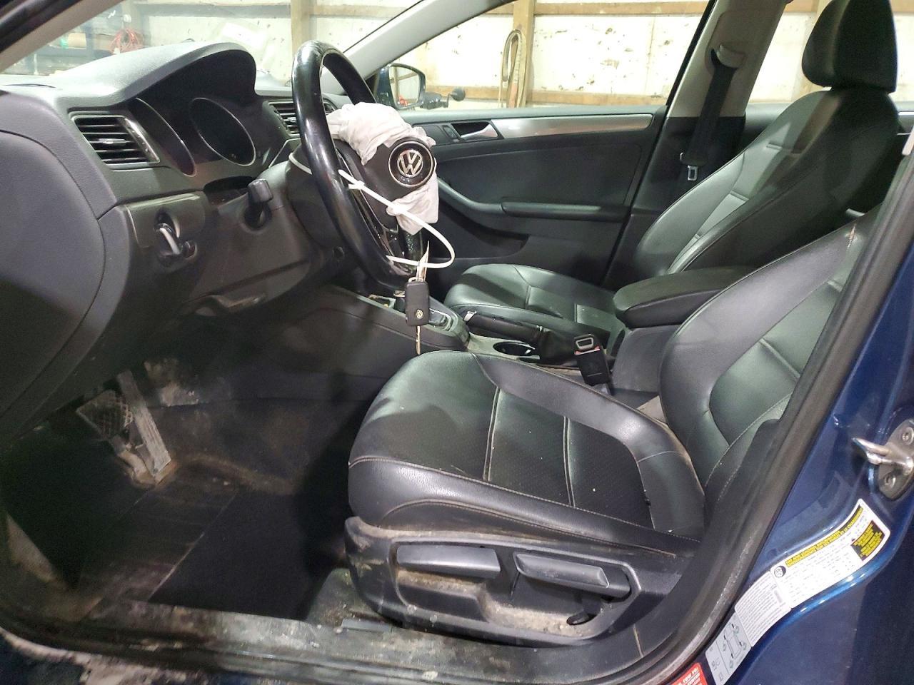 2017 VOLKSWAGEN JETTA