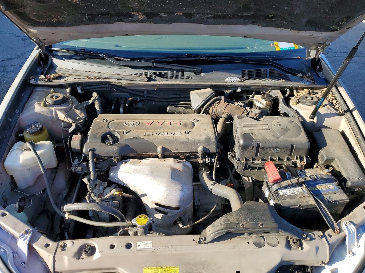 2004 TOYOTA CAMRY