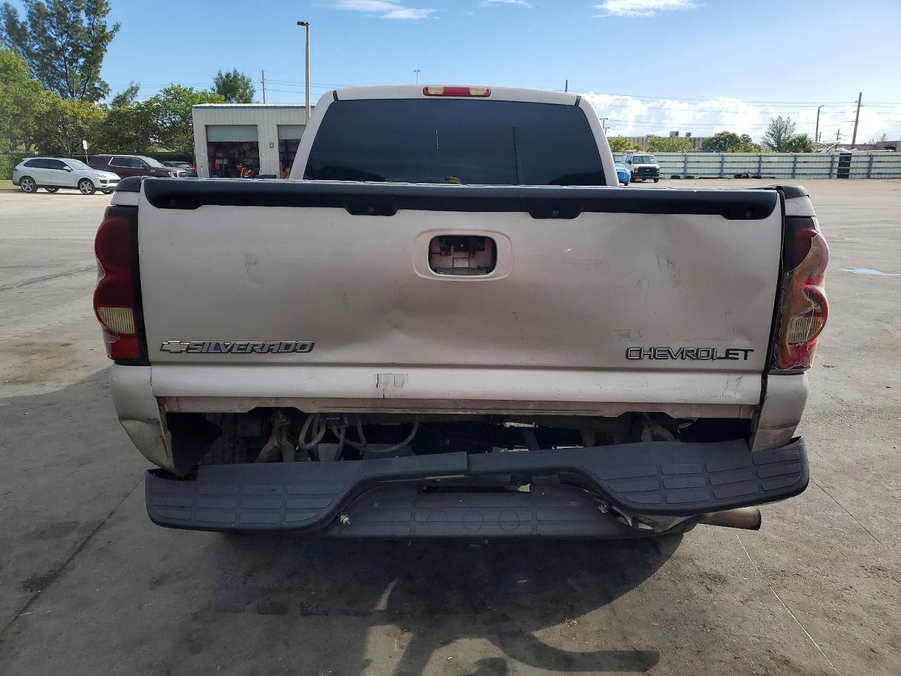 2004 CHEVROLET Silverado