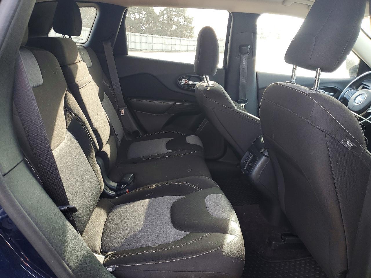 2016 JEEP CHEROKEE