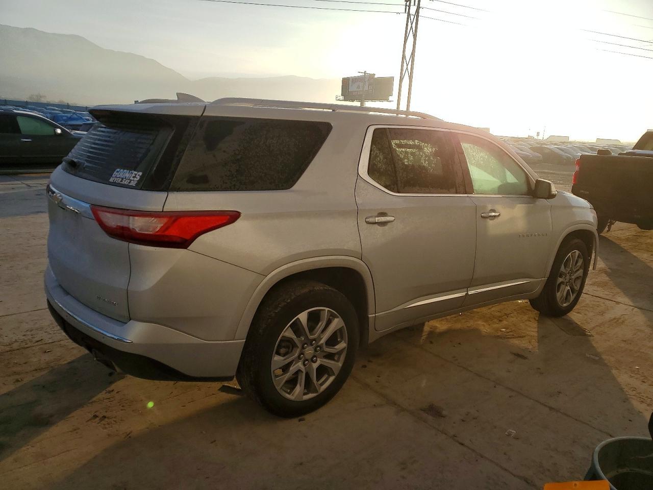 2020 CHEVROLET TRAVERSE