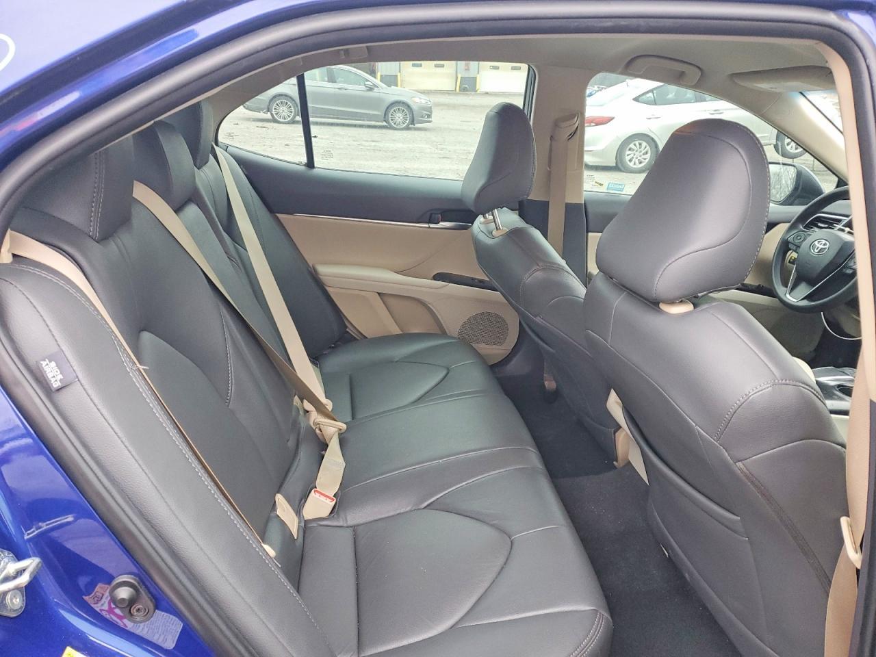 2018 TOYOTA CAMRY