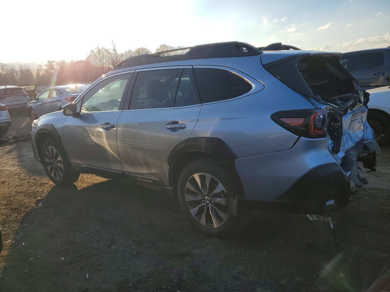 2025 SUBARU Outback