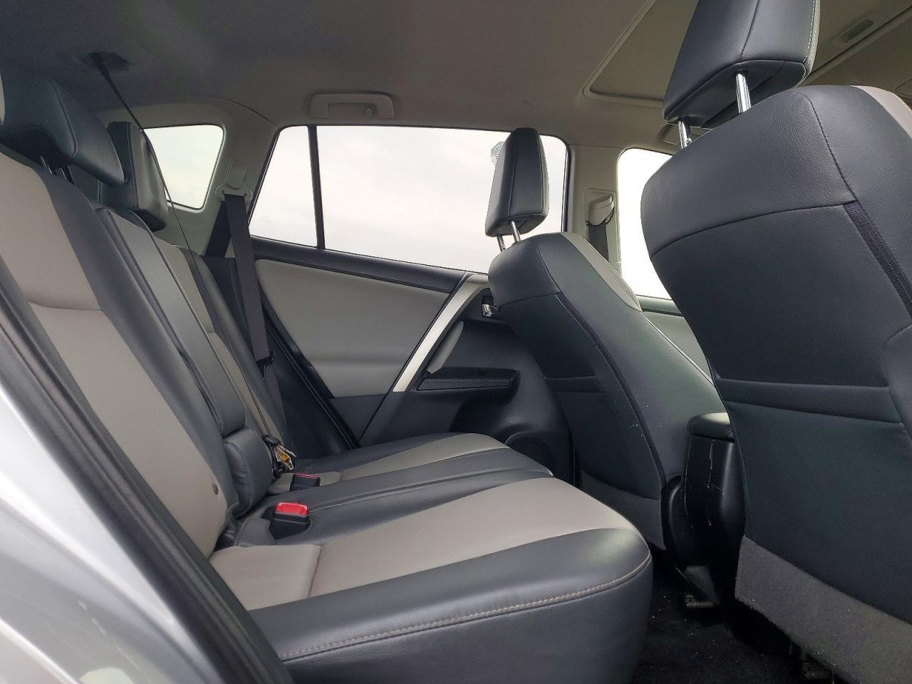 2014 TOYOTA RAV4