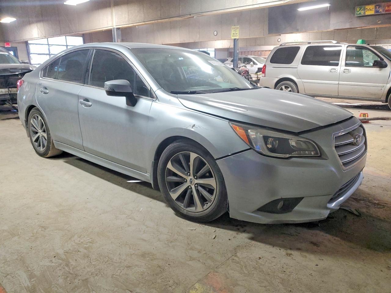 2015 SUBARU Legacy