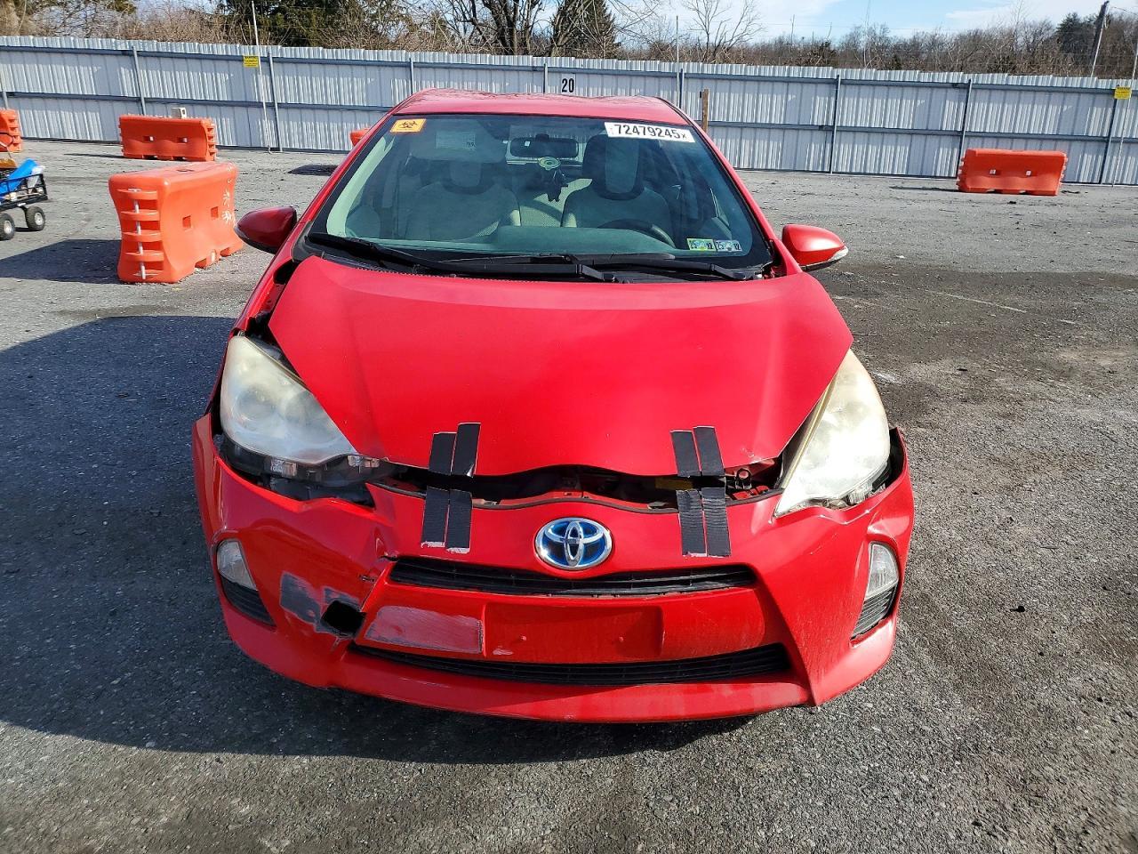 2012 TOYOTA Prius c