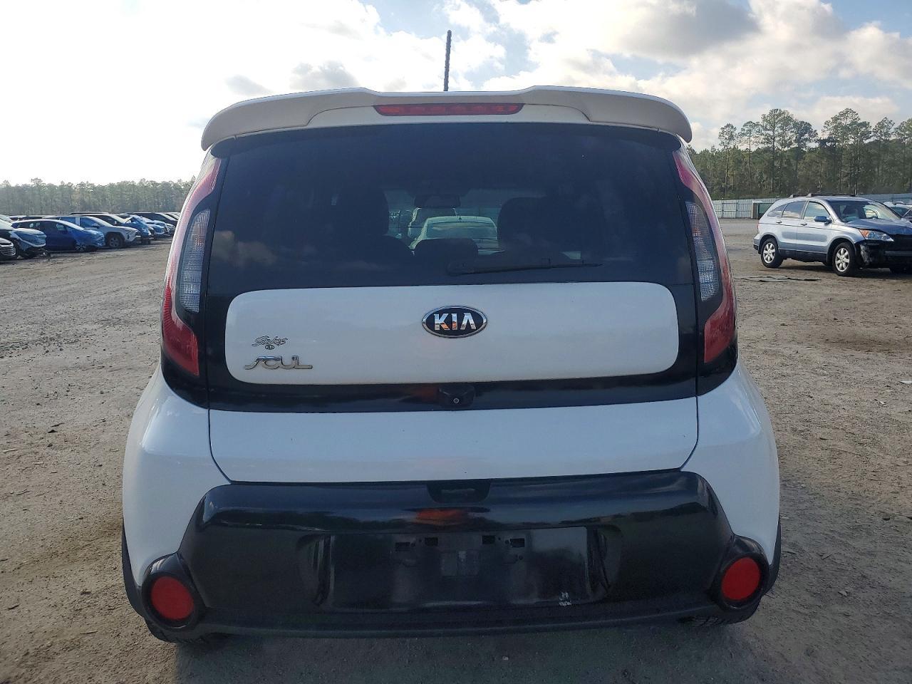 2016 KIA SOUL