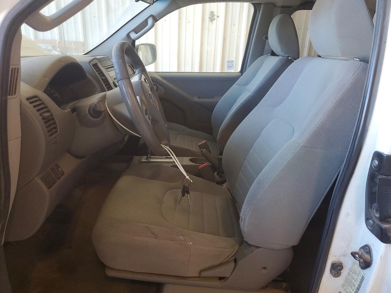 2015 NISSAN Frontier