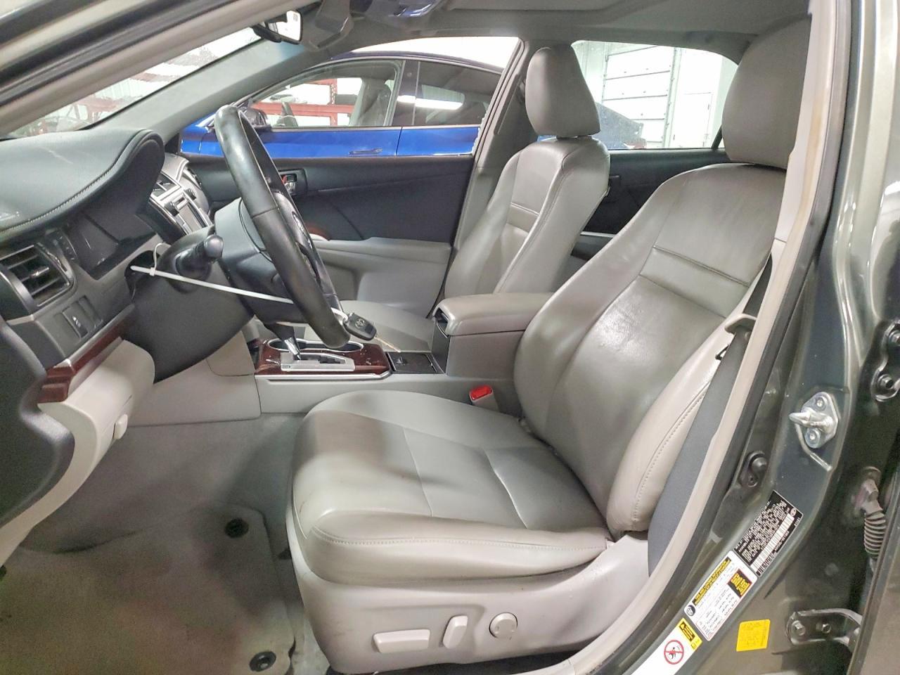 2013 TOYOTA CAMRY