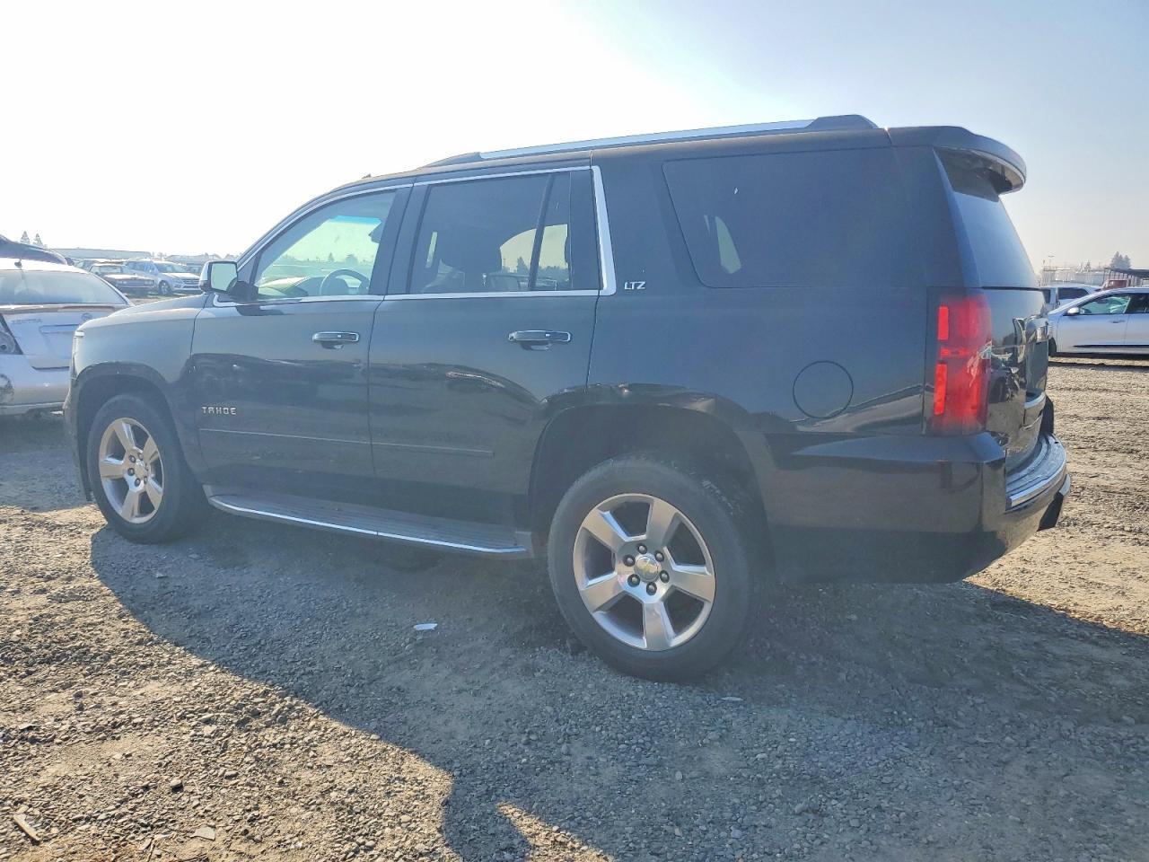 2016 CHEVROLET Tahoe