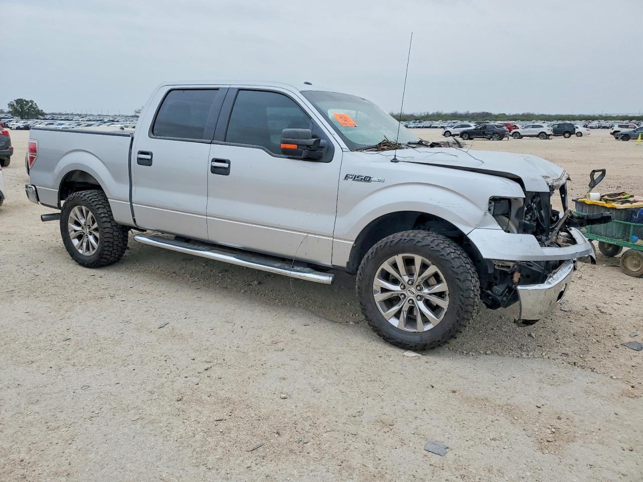 2014 FORD F-150