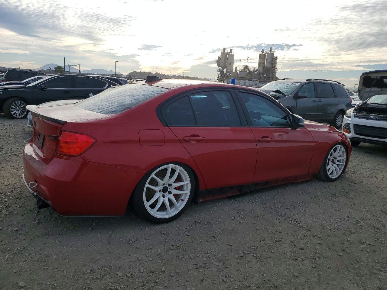 2012 BMW 3 SERIES