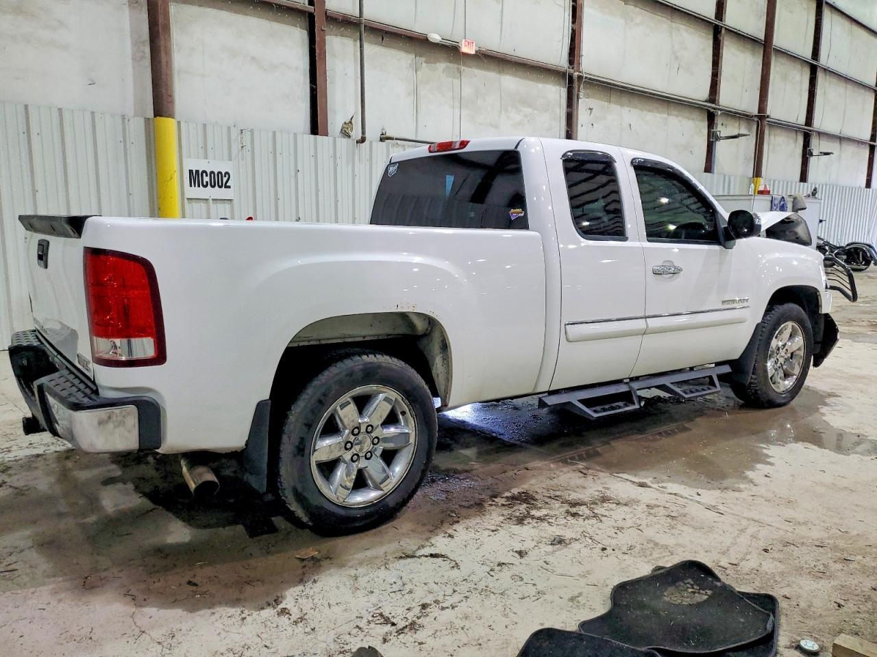 2013 GMC Sierra