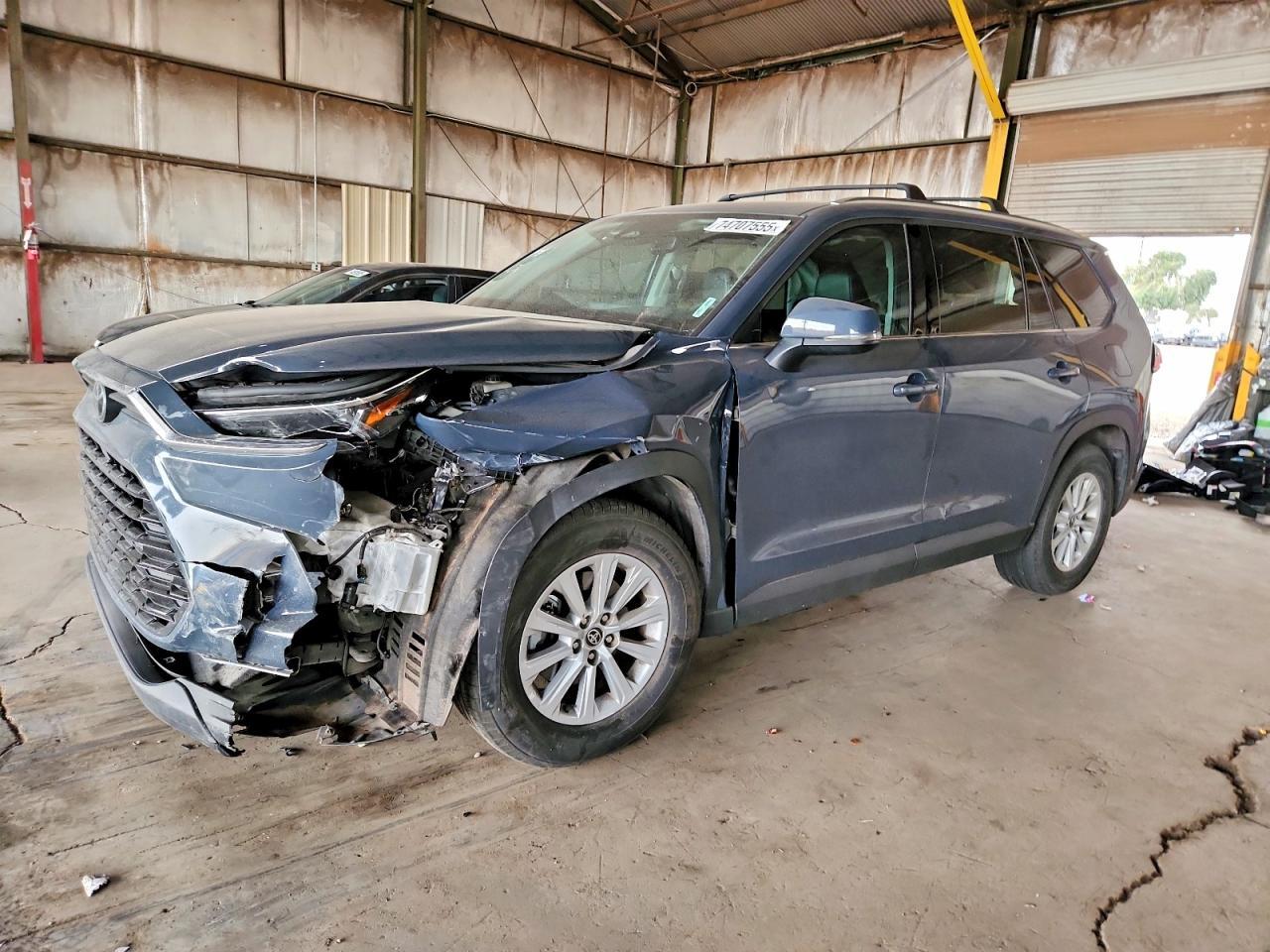 2024 TOYOTA HIGHLANDER