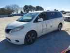 2014 TOYOTA SIENNA