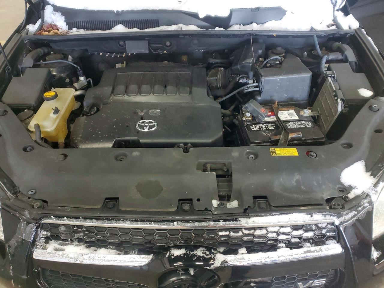2011 TOYOTA RAV4