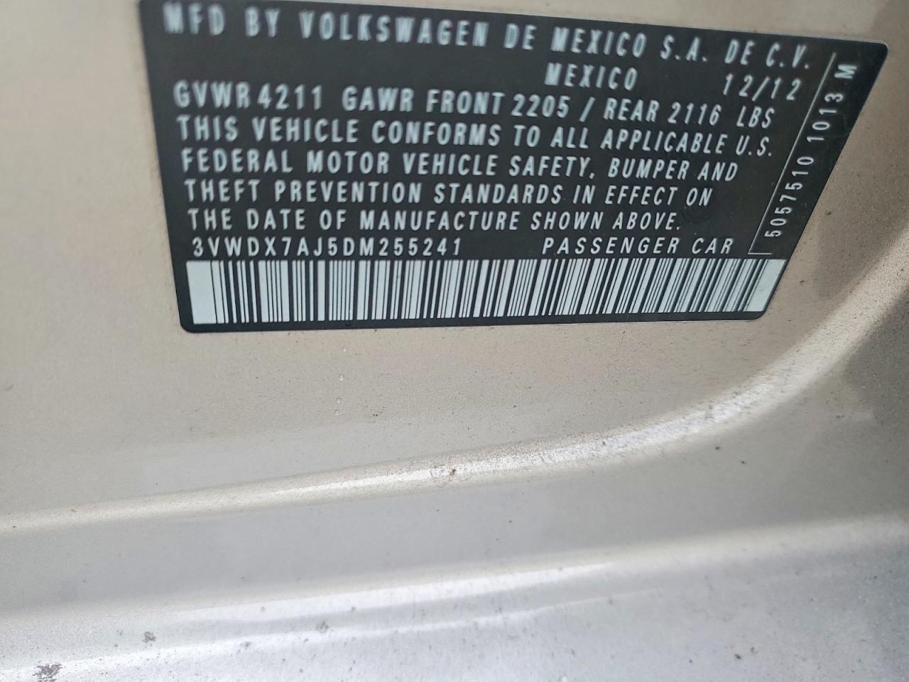 2013 VOLKSWAGEN JETTA