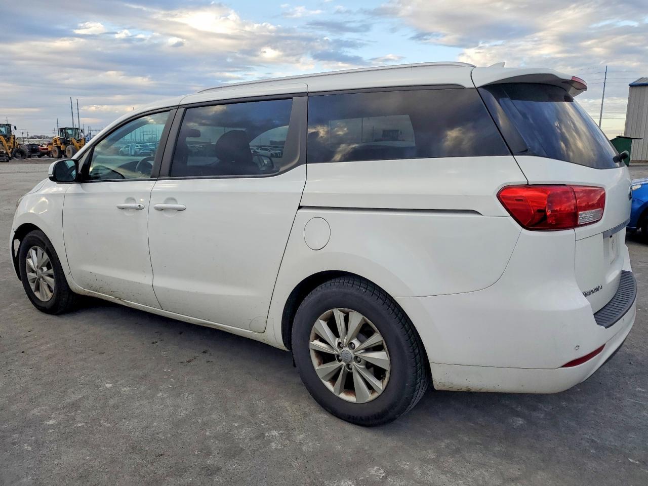 2016 KIA SEDONA