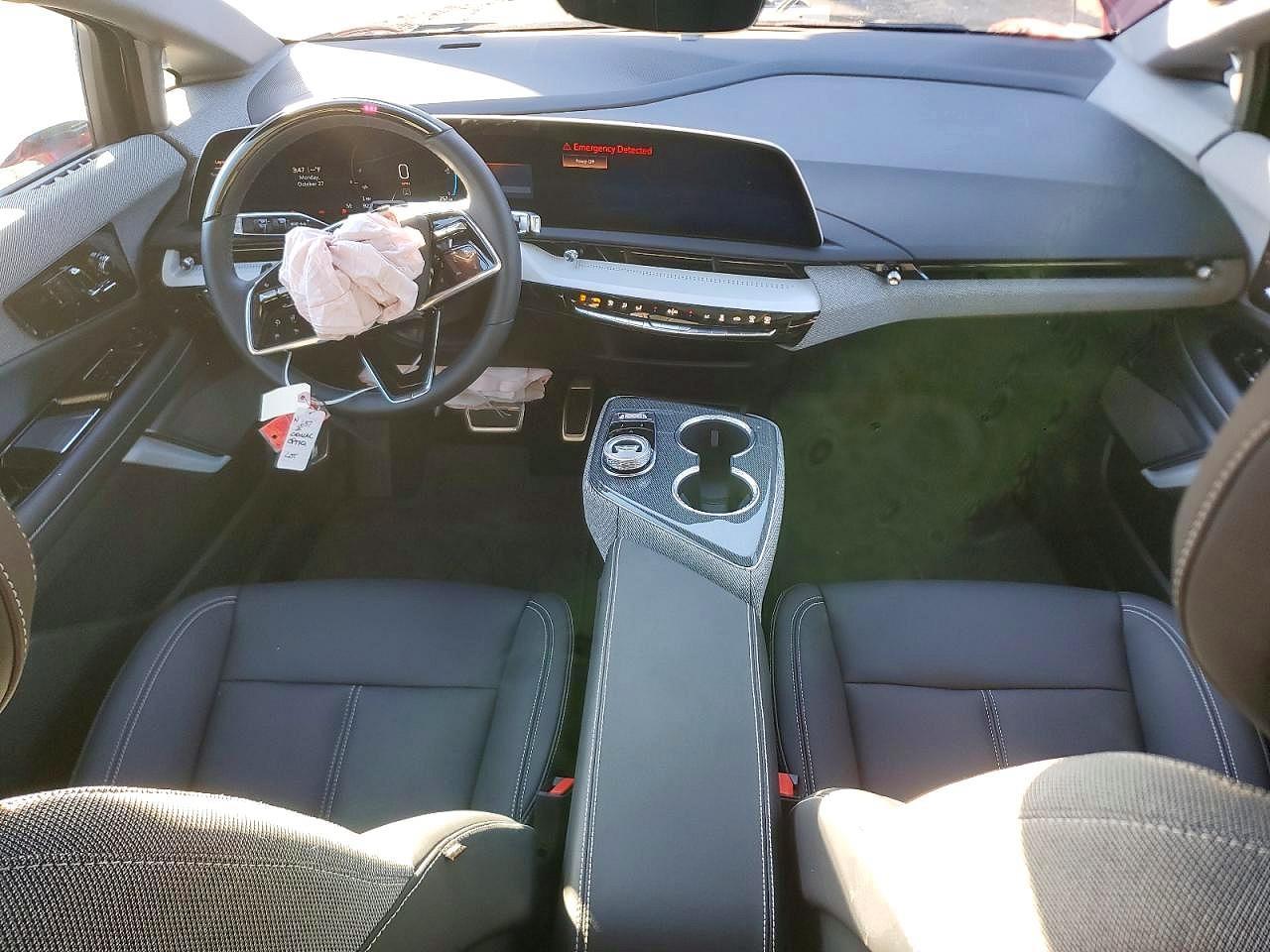 2025 CADILLAC OPTIQ