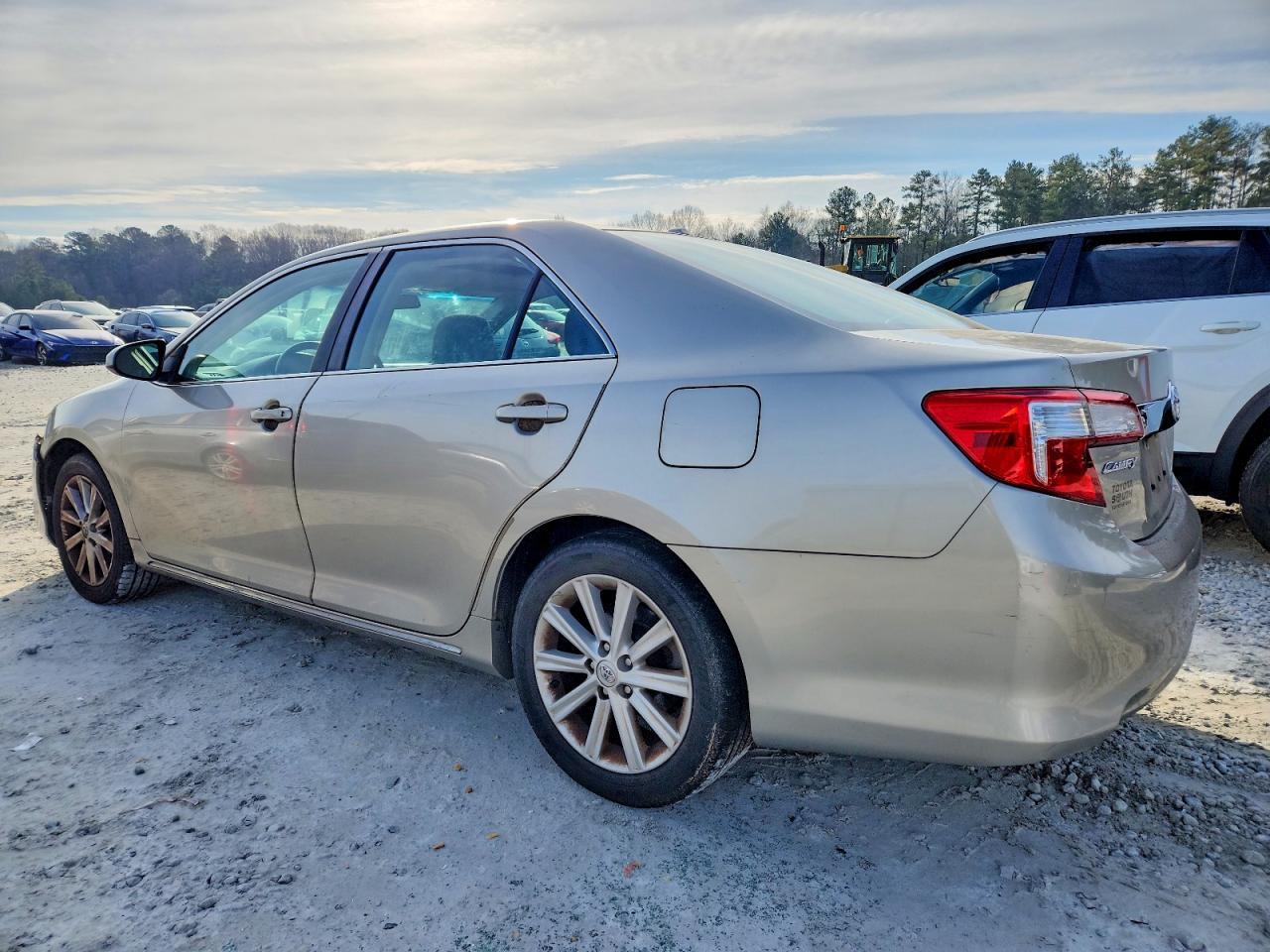 2014 TOYOTA CAMRY