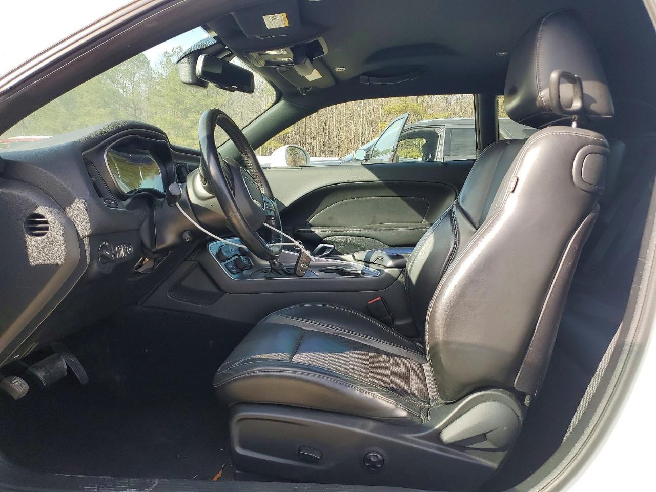 2019 DODGE Challenger